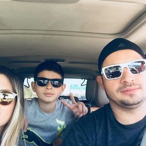 Meet your Posher, Yves